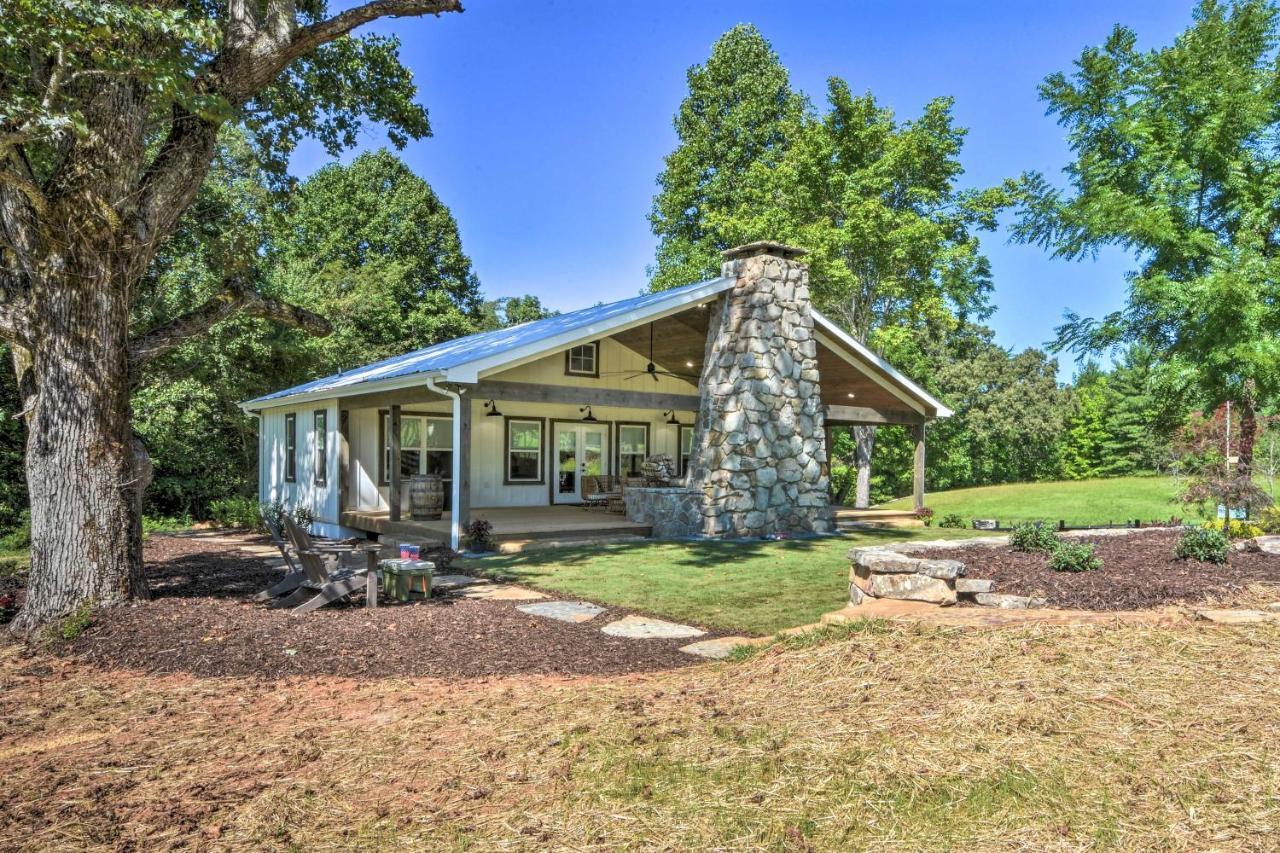 Blue Ridge Cottage Modern Solace In The Mountains Exterior photo